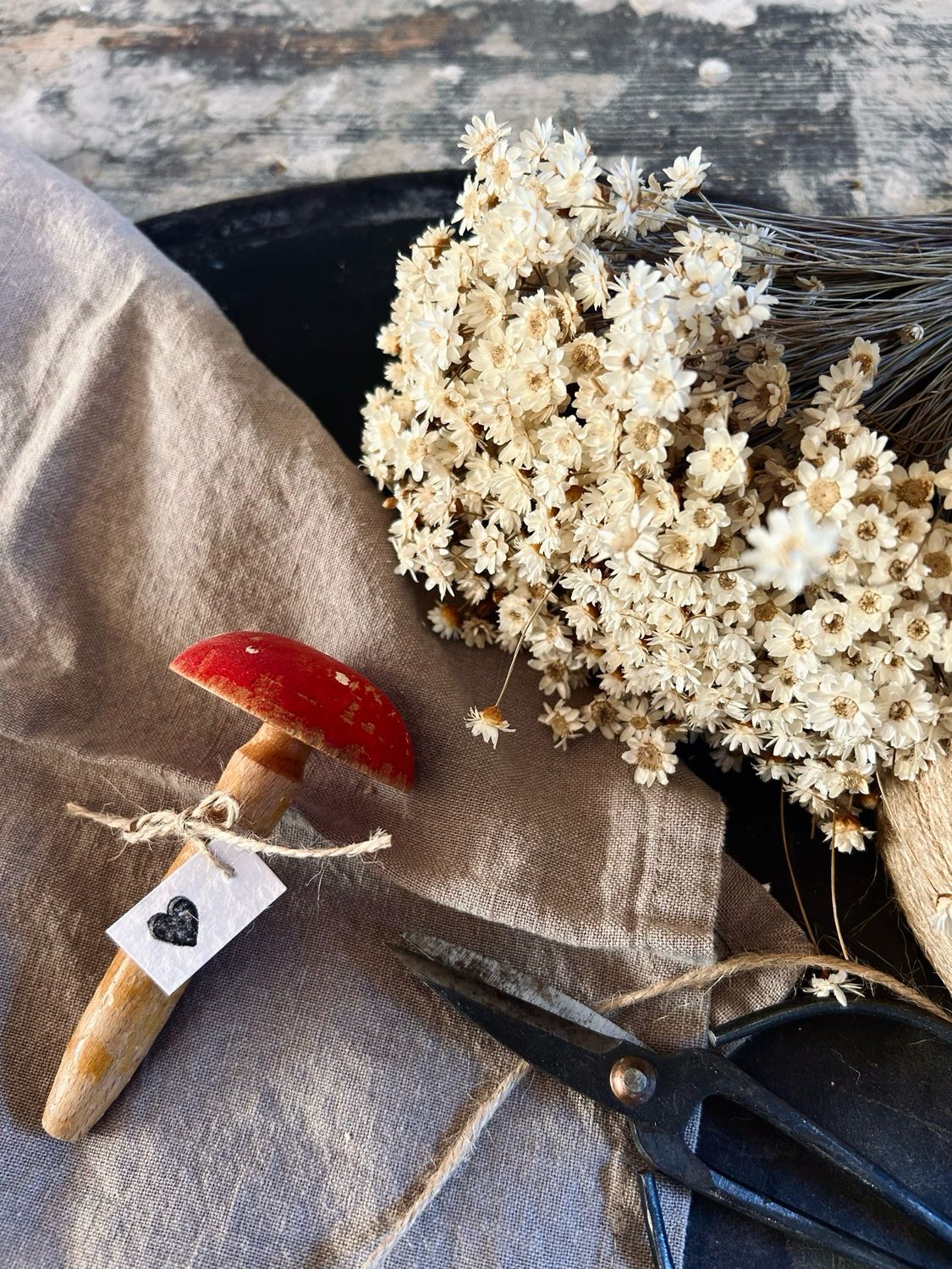 Alter Vintage Holzpilz handbemalt „Fliegenpilz 2“ Glückspilz