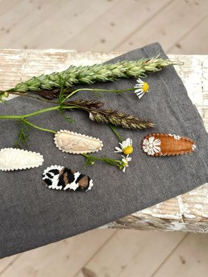Kleine Haarspange aus Stoff, einzeln