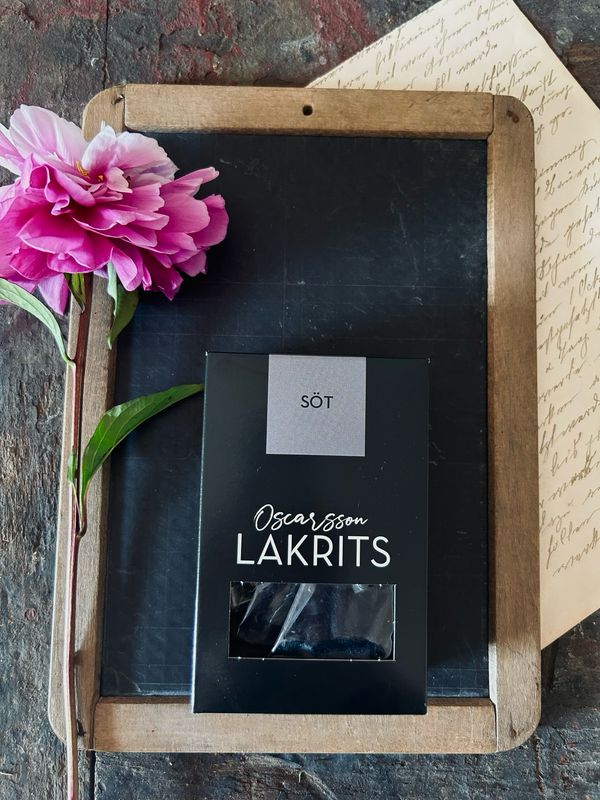 „Oscarsson Lakrits SÖT“ süsse handgemachte Lakritze aus Schweden „Oscarsson Lakrits SÖT“ süsse handgemachte Lakritze aus Schweden