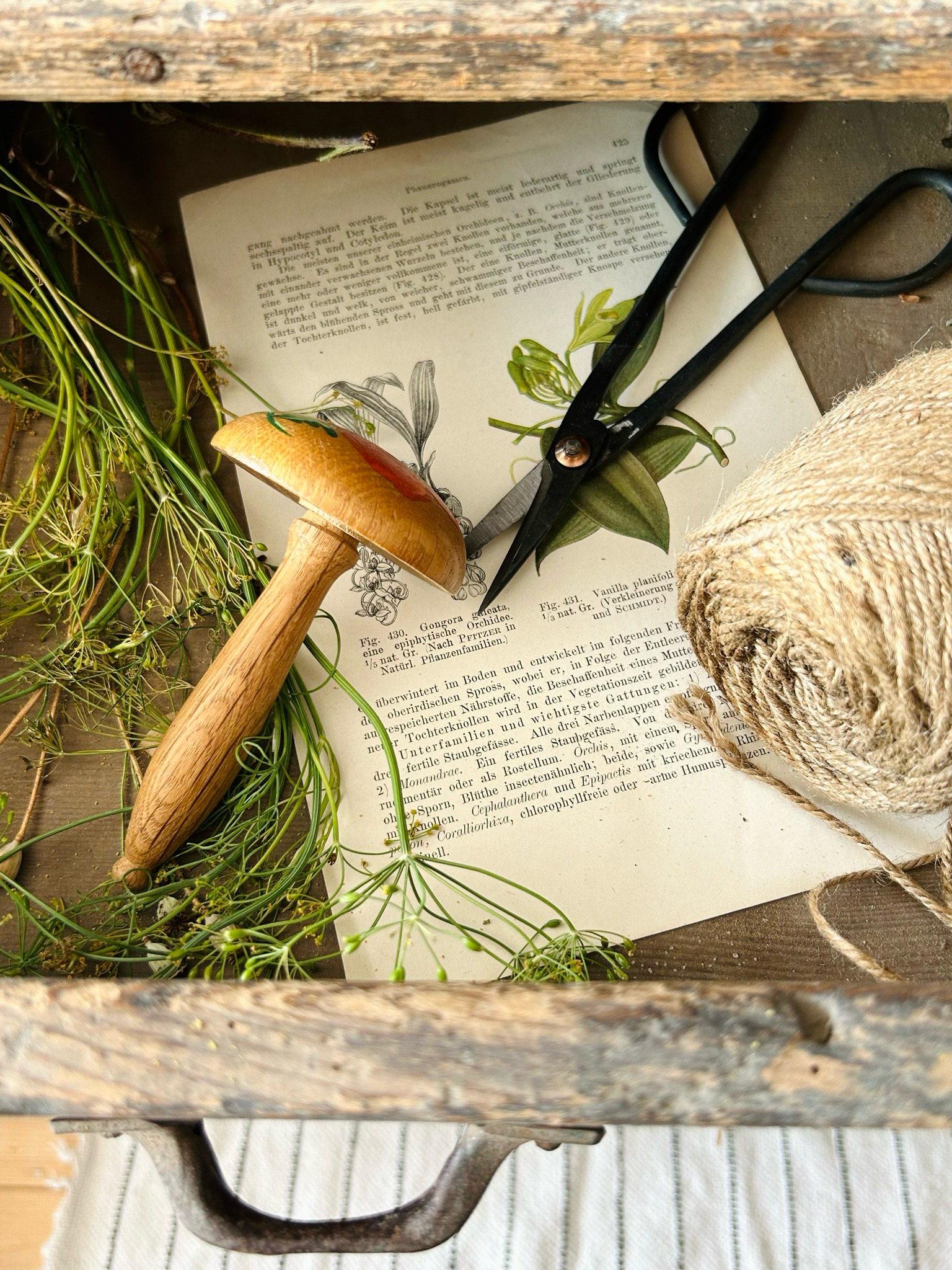 Alter Vintage Stopfpilz „Mohnblume“ Glückspilz