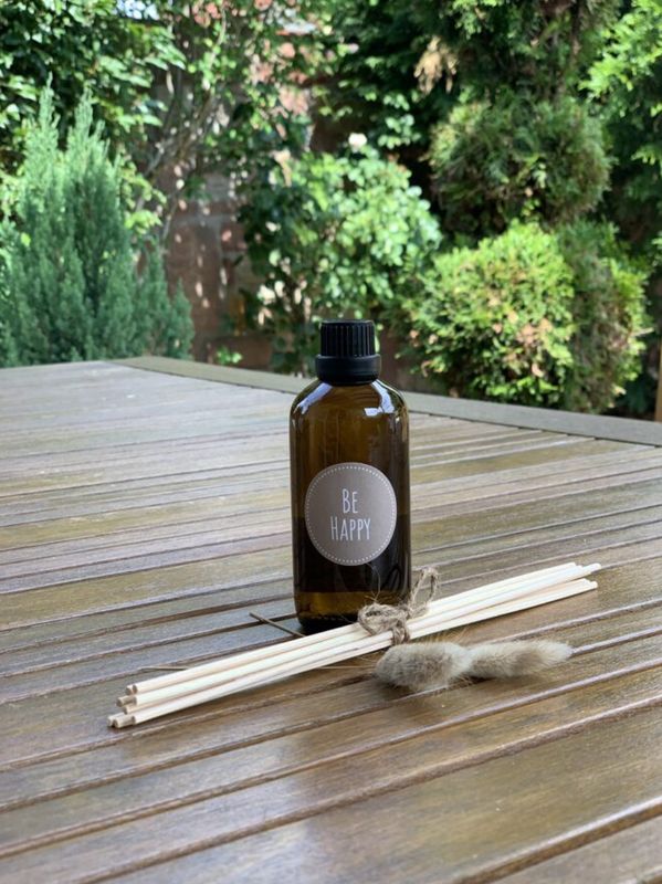 Diffusor Raumduft „BE HAPPY“ aus naturreinen ätherischen Ölen in Bioqualität, 100ml