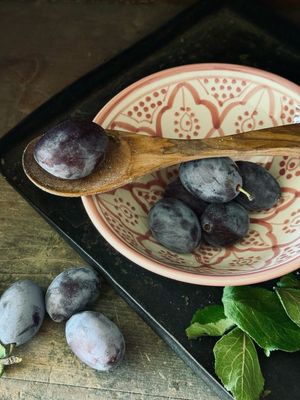 Handgemachte marokkanische Keramikschale „Ilvi“, Muster rosa