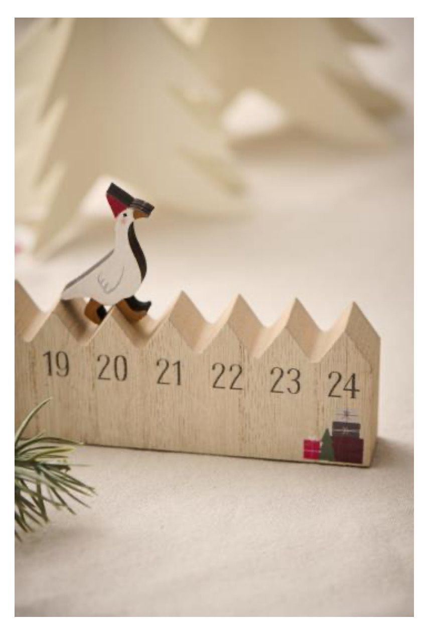 Adventskalender aus Holz „Gehende Gans“, von Ib Laursen