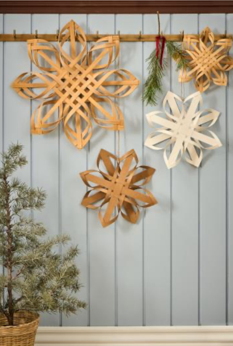 Schneeflocke zum geflochtenem Spanholz, von Ib Laursen