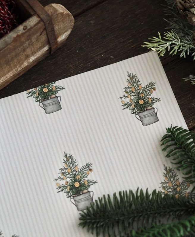 Weihnachtliches Geschenkpapier „Tannenbaum“ von Frollein Lücke
