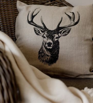 Kissenhülle aus Leinen natur „Hirsch“ handbedruckt Siebdruck, 40x40cm