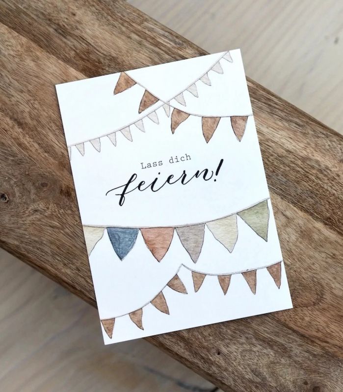 Postkarte Wimpelketten „Lass dich feiern“