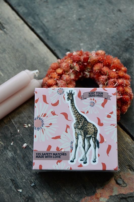 Zündhölzer in Vintage Schachtel, Giraffe Zündhölzer in Vintage Schachtel, Giraffe