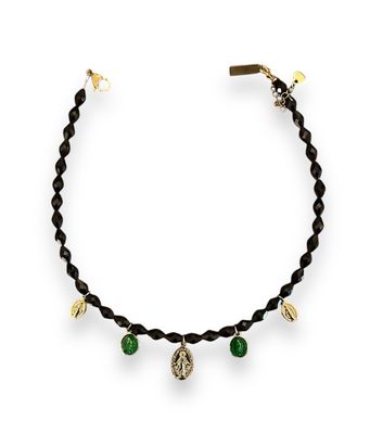COLLIER VIERGES
