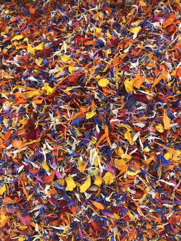 “BOUQUET DI FIORI”- mix di fiori eduli bio disidratati  (in petali)