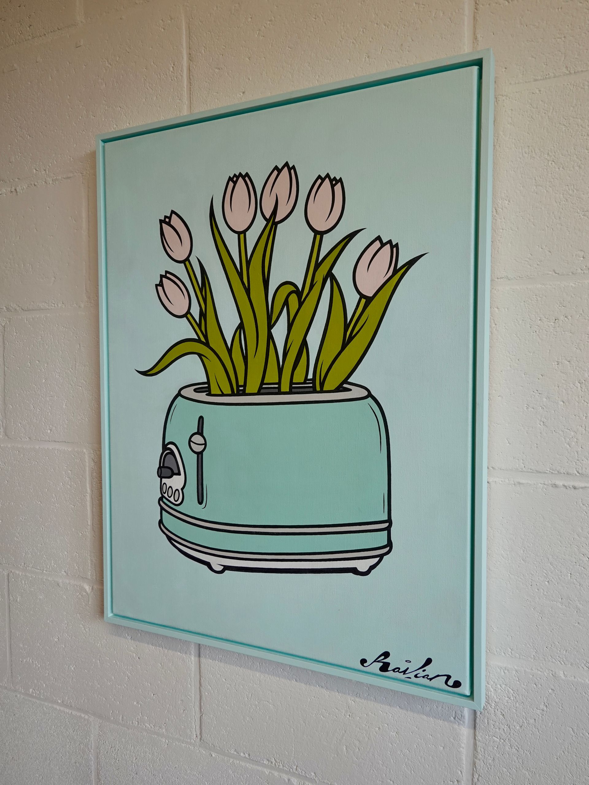 Ravian Derrière - ‘Toast & Tulips’