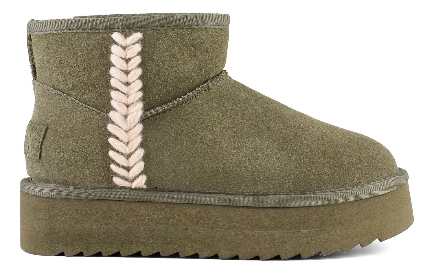 Platform boot spike stitching military