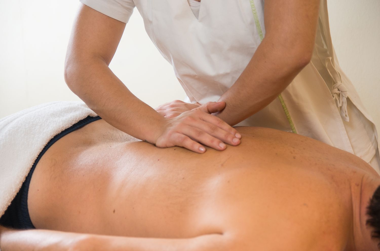 Massaggio Decontratturante  | Deep Tissue Massage