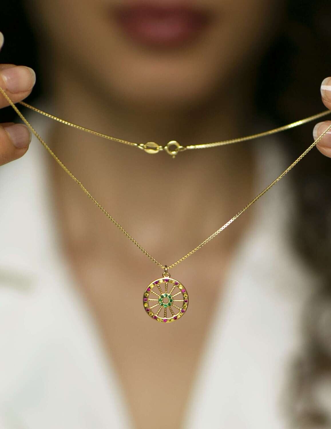 Collana Ruota Carretto Zirconi Media