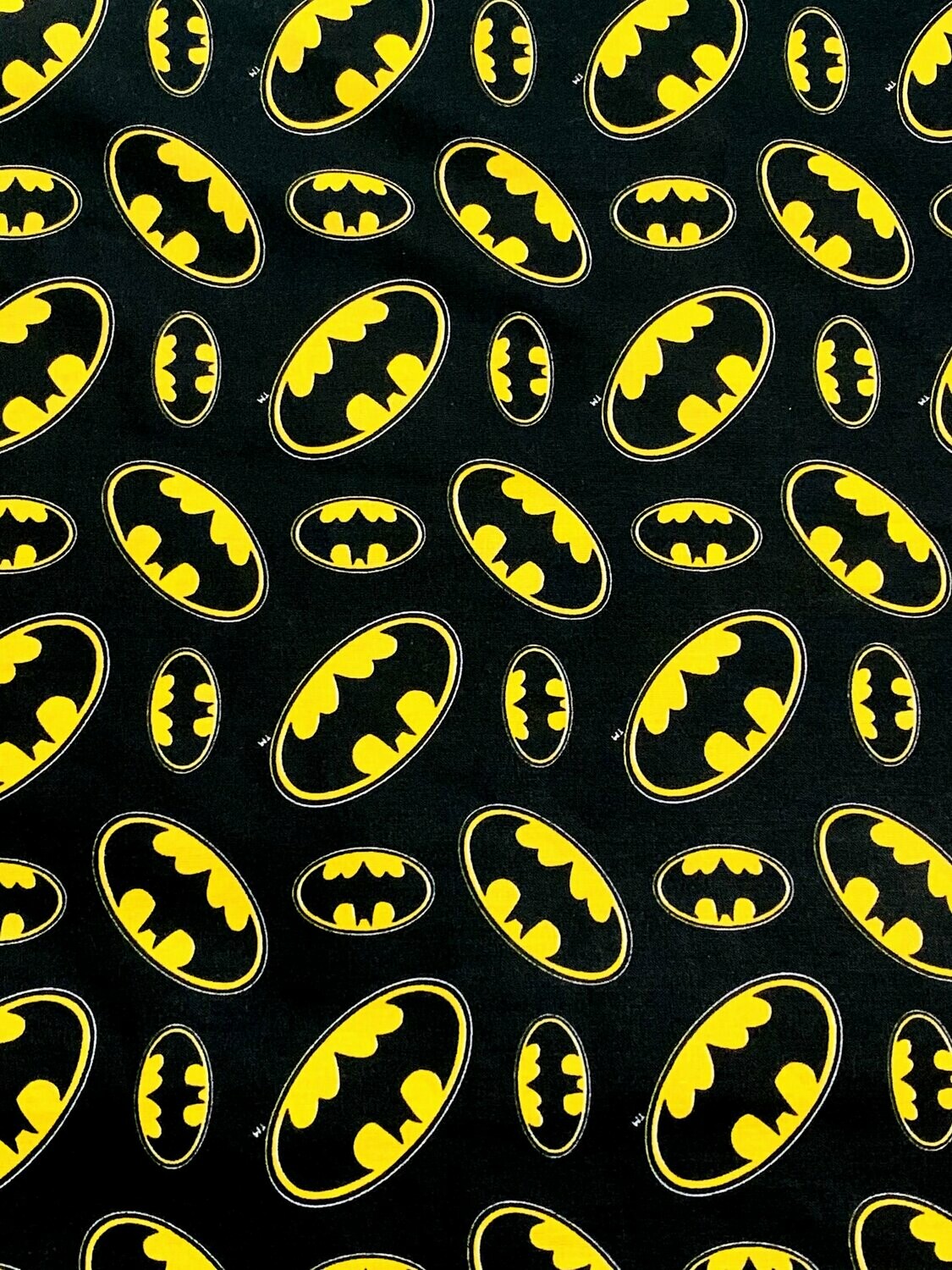 Batman Logo Toss | Licensed Quilting Cotton | 112cm Wide