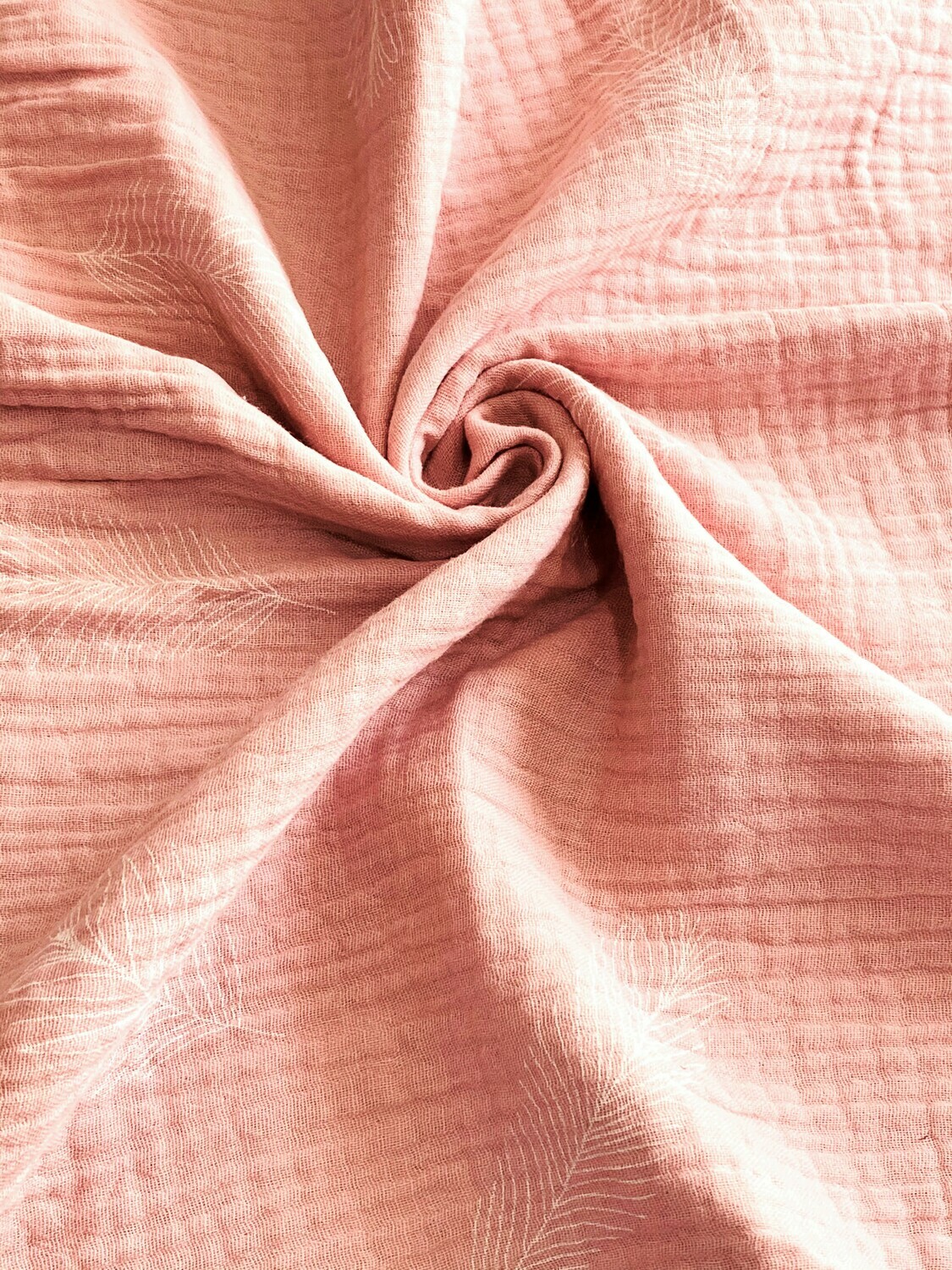 Feathers, Pastel Pink | Double Gauze Muslin | 135cm wide  - 0.95m Piece