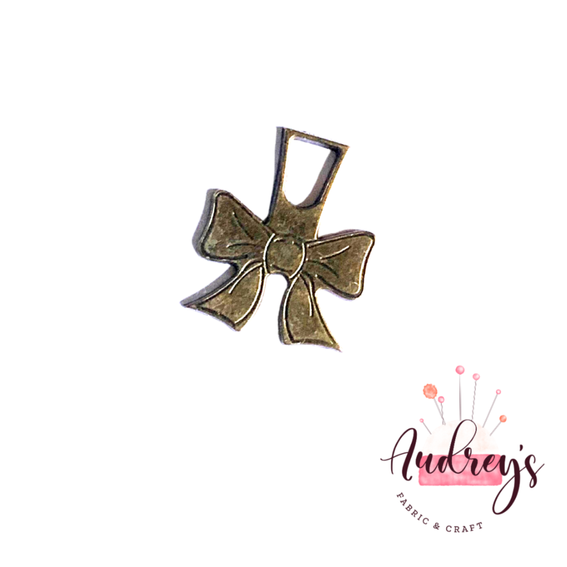 Bow | Zipper Pull | Antique Brass