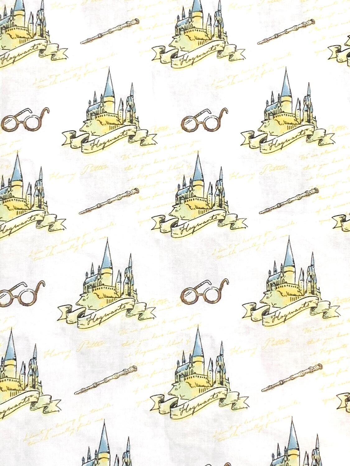 Harry Potter, Hogwarts | Licensed Quilting Cotton | 112cm wide - 0.9m Piece