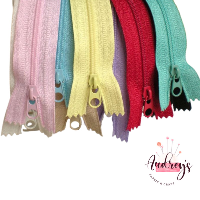11 Colours | Zipper Sliders (Short) | Fits #3 Nylon Zippers