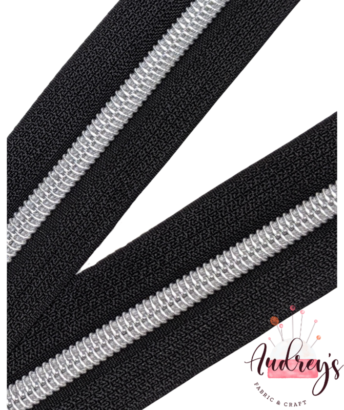 Black Tape w/ Silver Teeth | Continuous Zipper Tape, #5 | Nylon Teeth