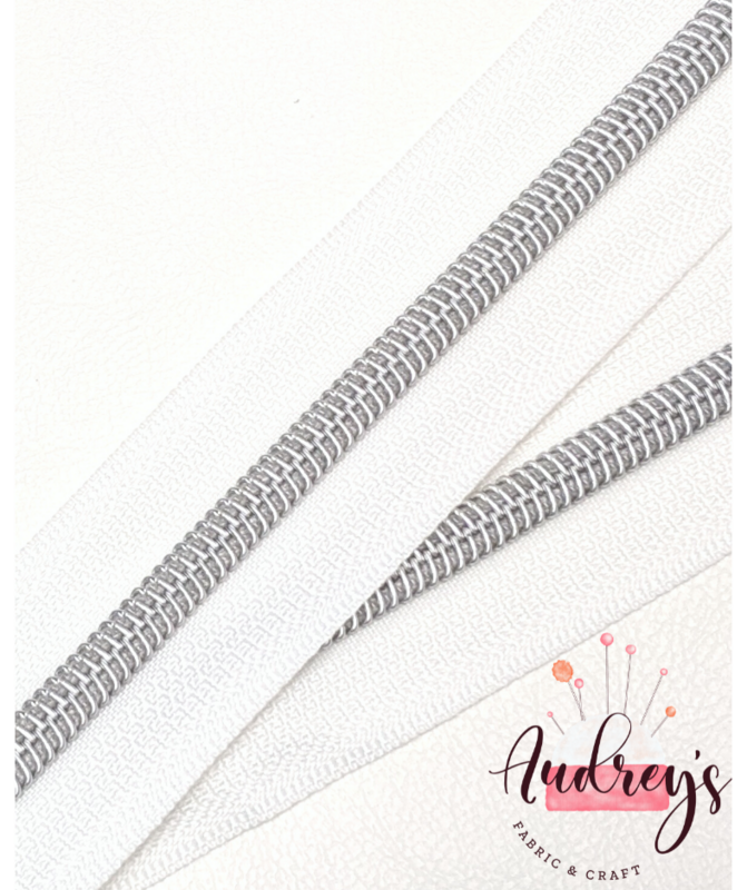 White Tape w/ Silver Teeth | Continuous Zipper Tape, #5 | Nylon Teeth