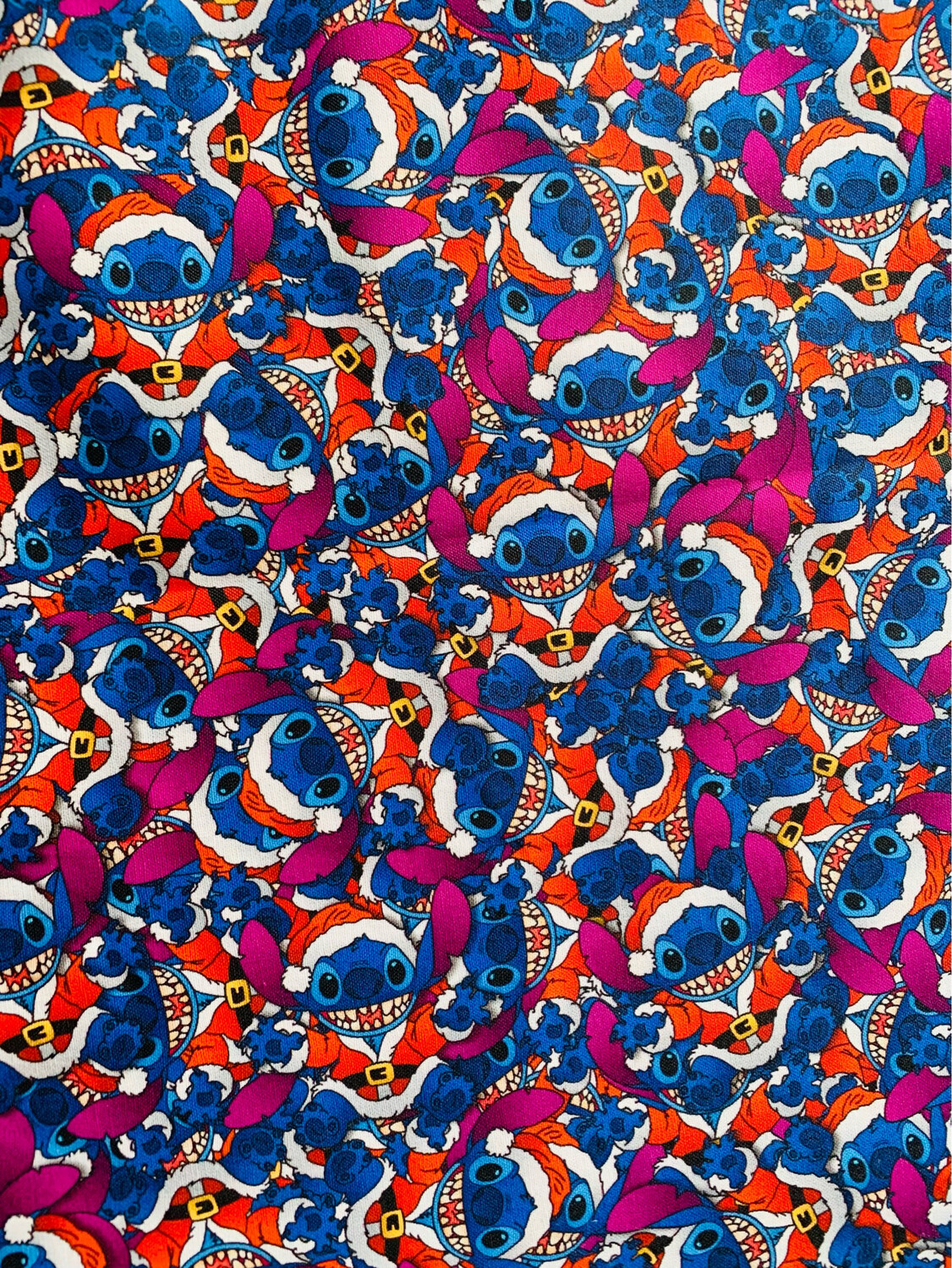 Stitch Christmas, Allover | Custom Quilting Cotton | 145cm wide - 0.5m Piece