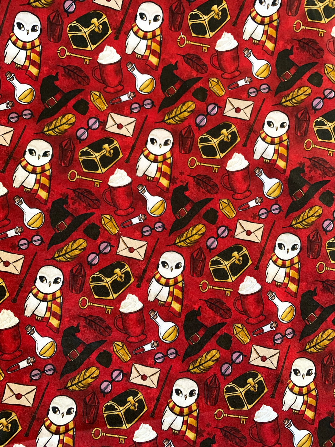 Harry Potter, Burgundy | Custom Quilting Cotton | 145cm wide