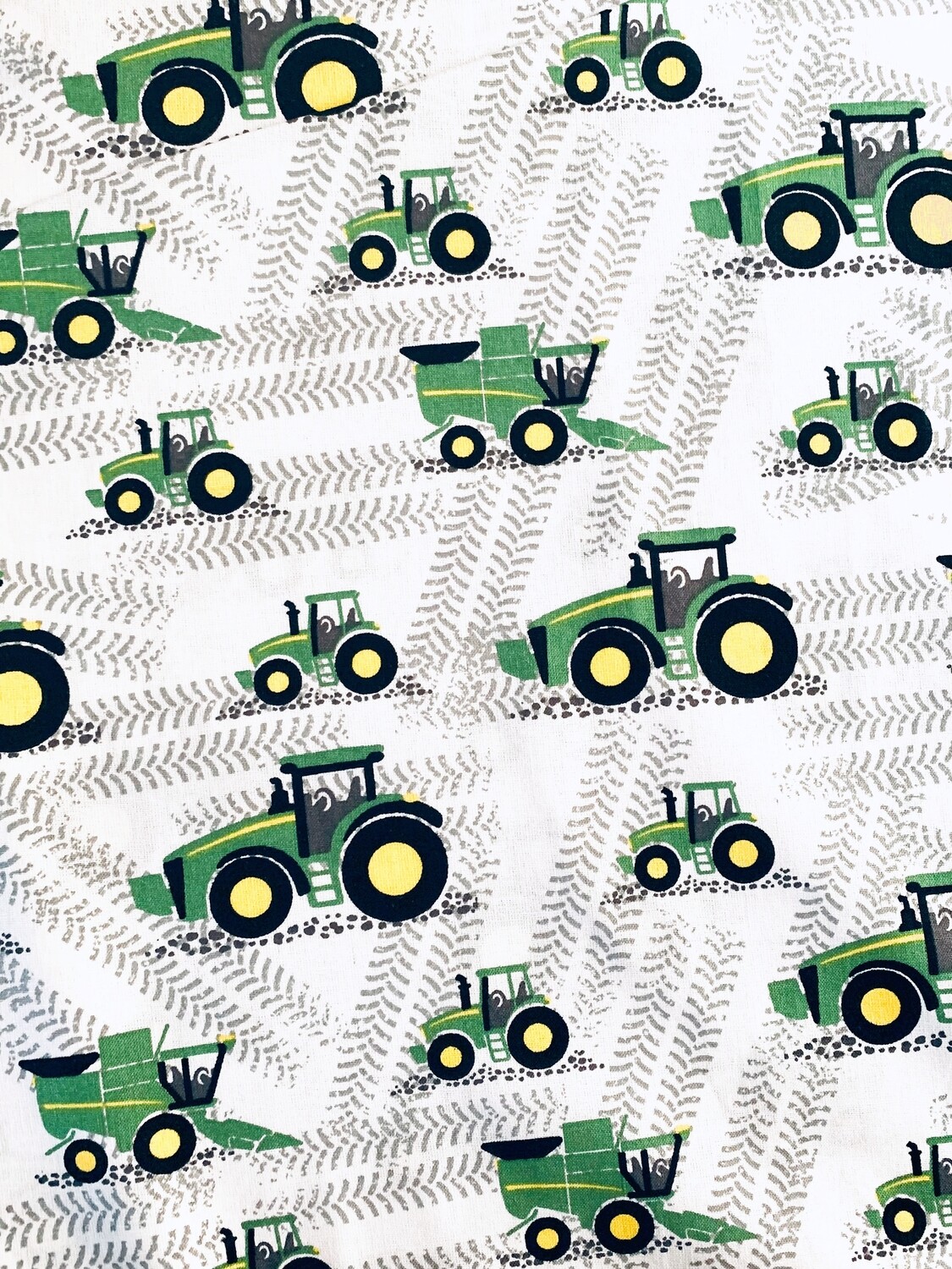 Little Farm Machines, John Deere | Licensed Quilting Cotton | 112cm wide - 0.75m Piece