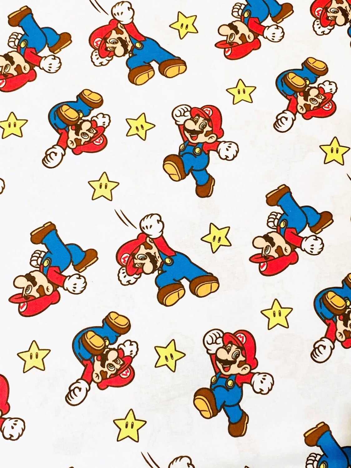Super Mario, White | Licensed Quilting Cotton | 112cm wide - 0.8m Piece
