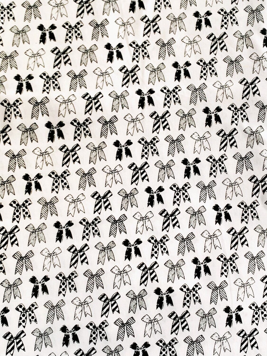 Monotone Ribbon Bows | Quilting Cotton | 112cm Wide - 0.5m Piece