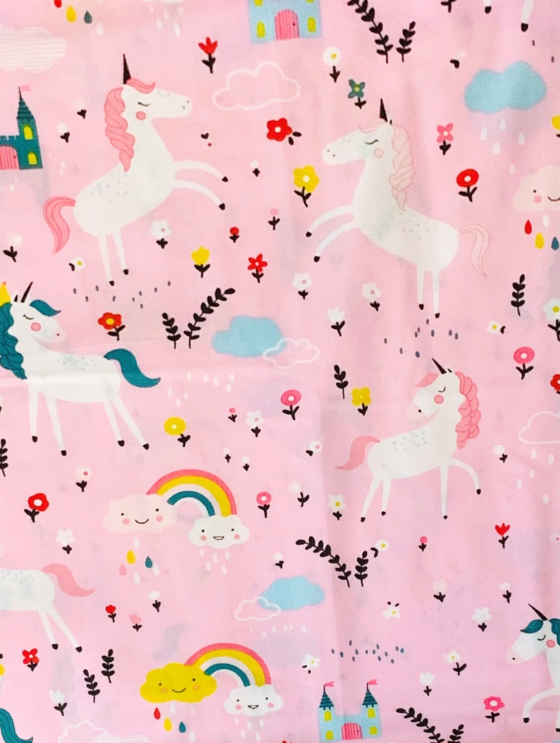 Unicorns, Pink | Twill-weave Cotton Woven | 160cm wide - 0.4m PIece