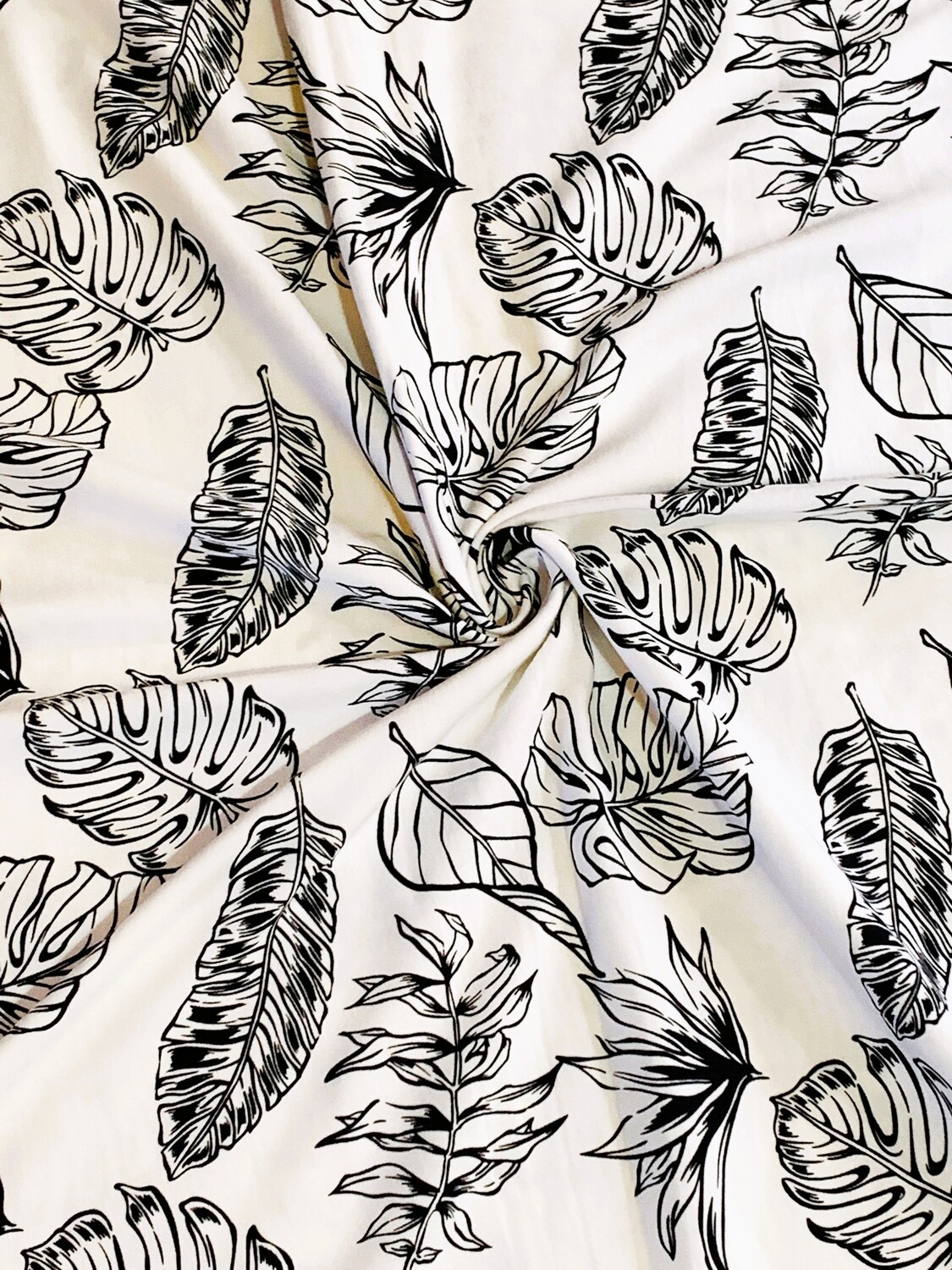 Monotone Leaves | Cotton Lycra, 180gsm | 175cm Wide