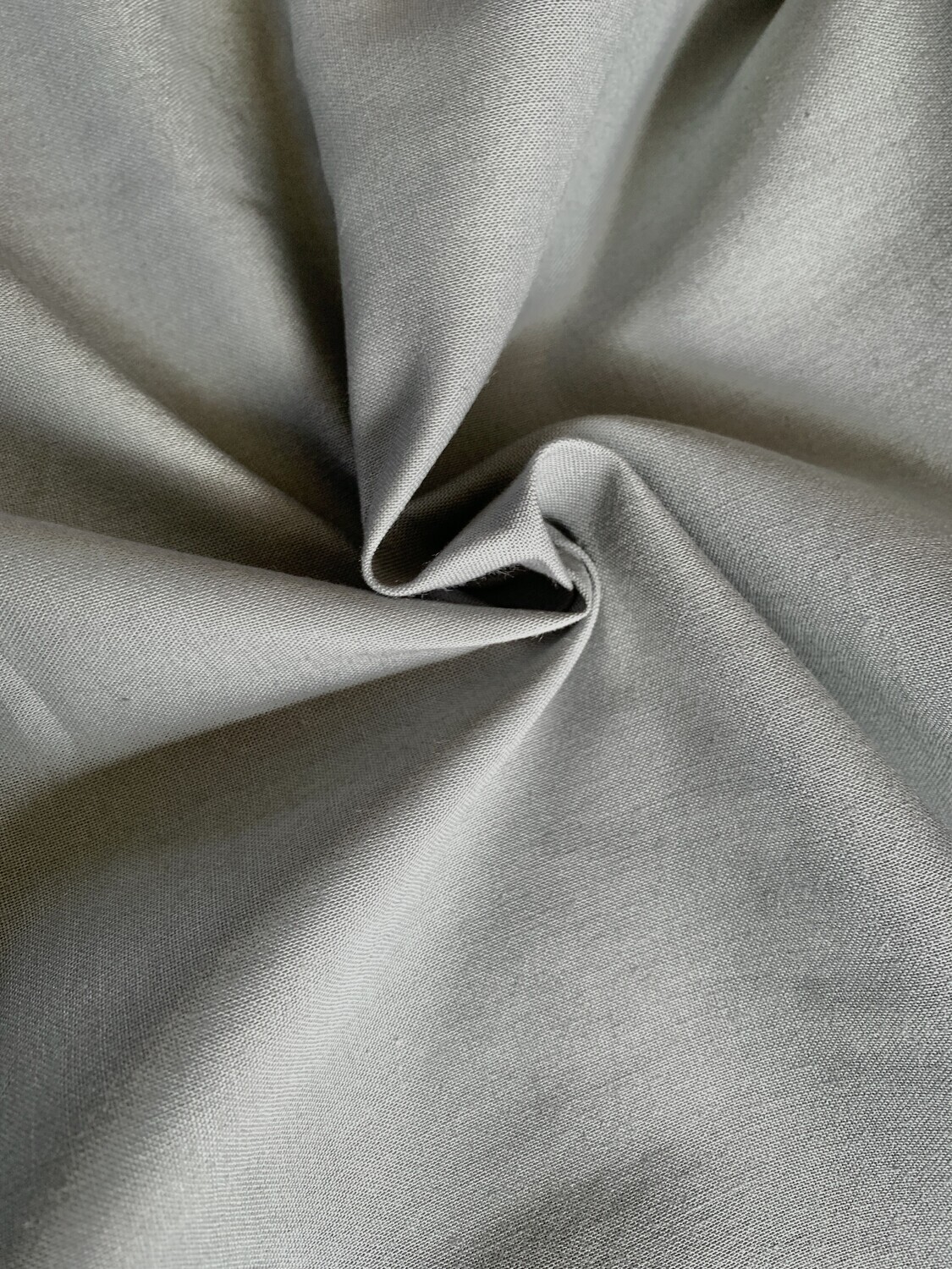 Medium Grey | Quilting Cotton Solids (Homespun) | 112cm Wide