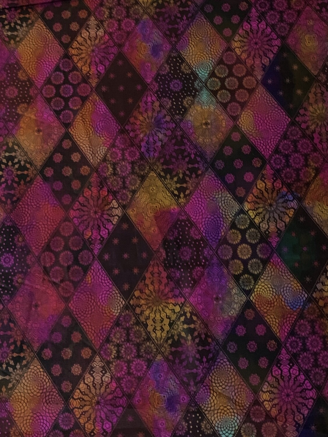 Magenta Diamonds, Seasons | Quilting Cotton | 112cm wide