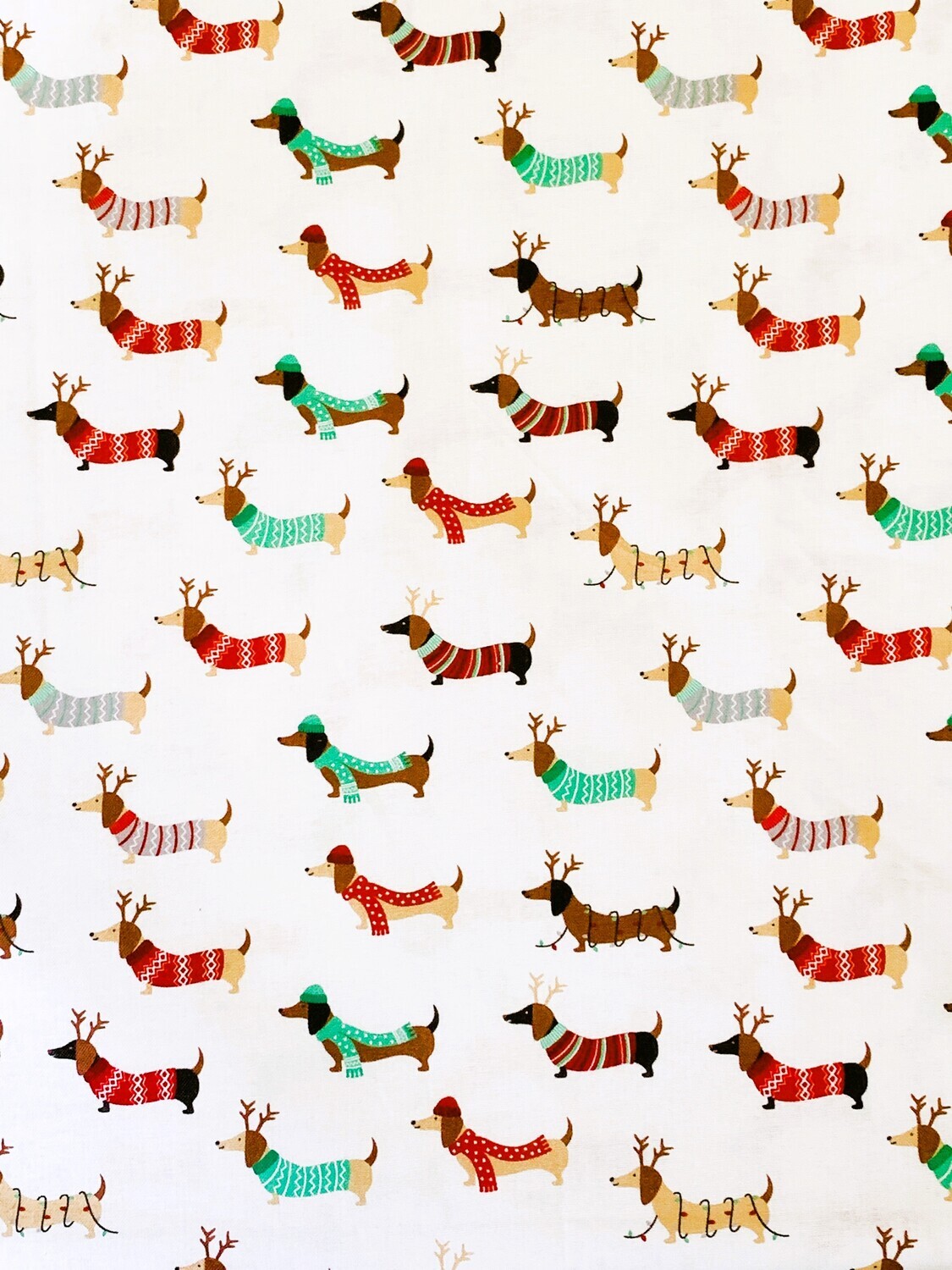 Christmas Dachshunds | Quilting Cotton | 112cm Wide