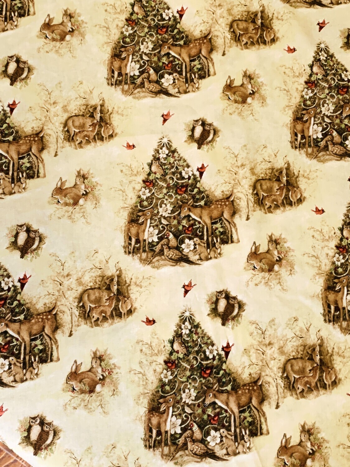 Vintage Wildlife Christmas | Quilting Cotton | 112cm Wide - 0.55m Piece