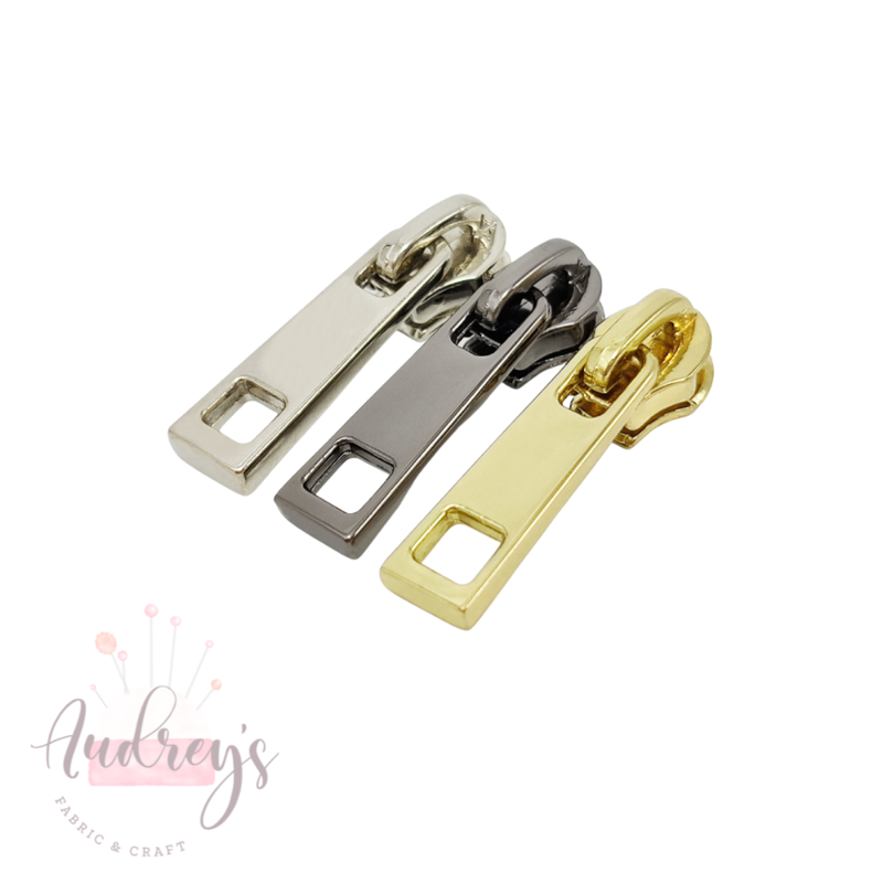 Sleek | Zipper Sliders | Fits #3 Nylon Zippers