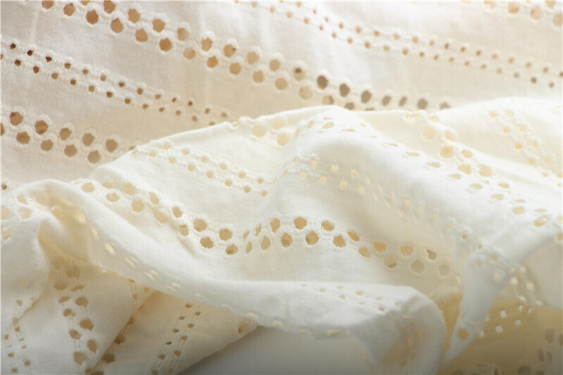 Stretch Broderie Anglais | 185cm Wide - 1.25m Piece