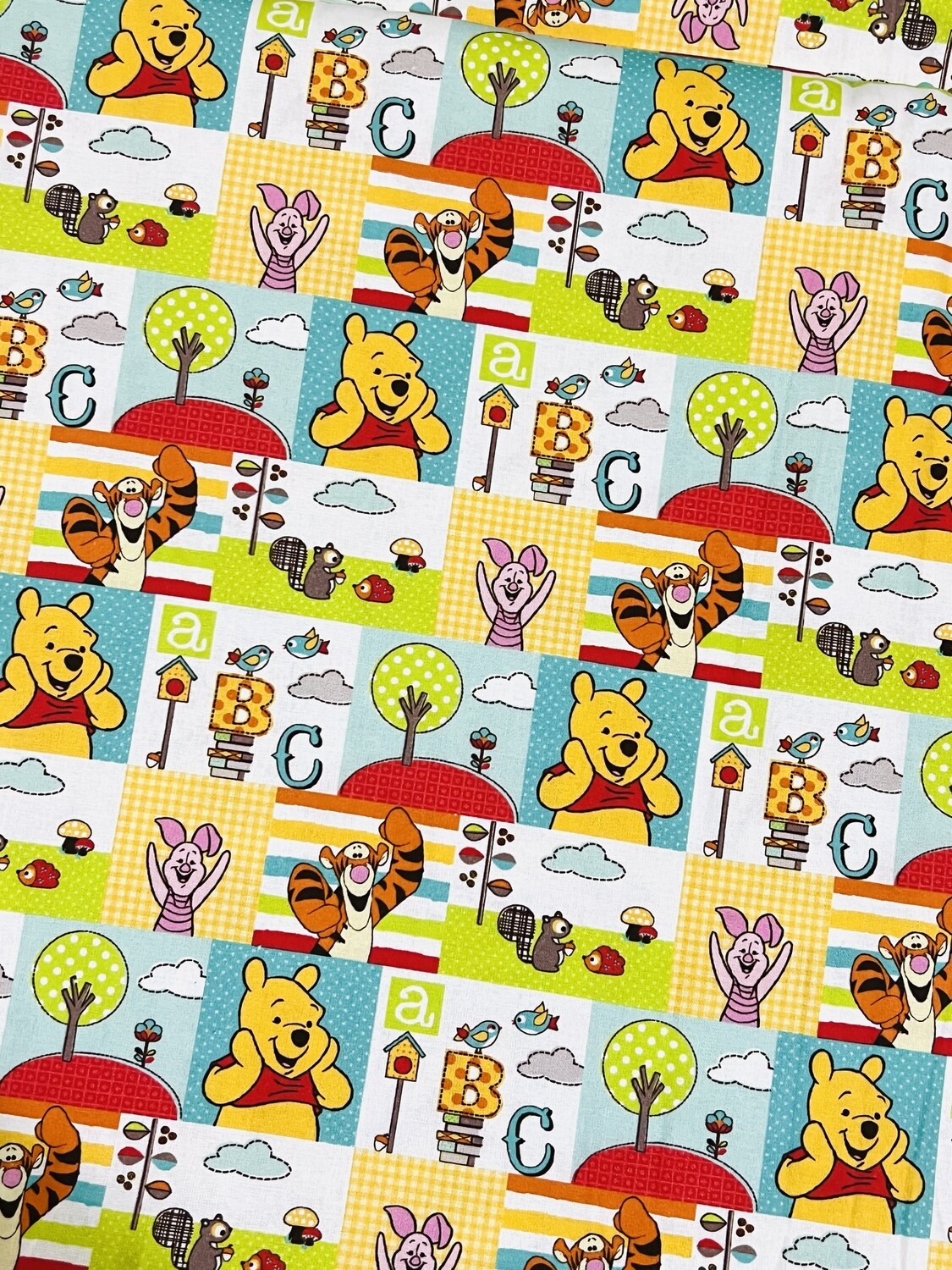 Winnie &amp; Friends, Grid | Licensed Quilting Cotton | 112cm wide - 0.45m Piece