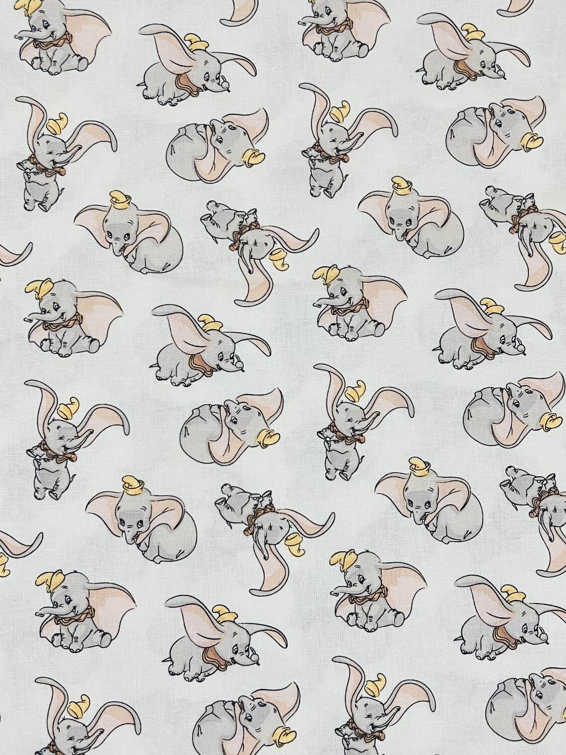Dumbo Toss | Licensed Quilting Cotton | 112cm wide