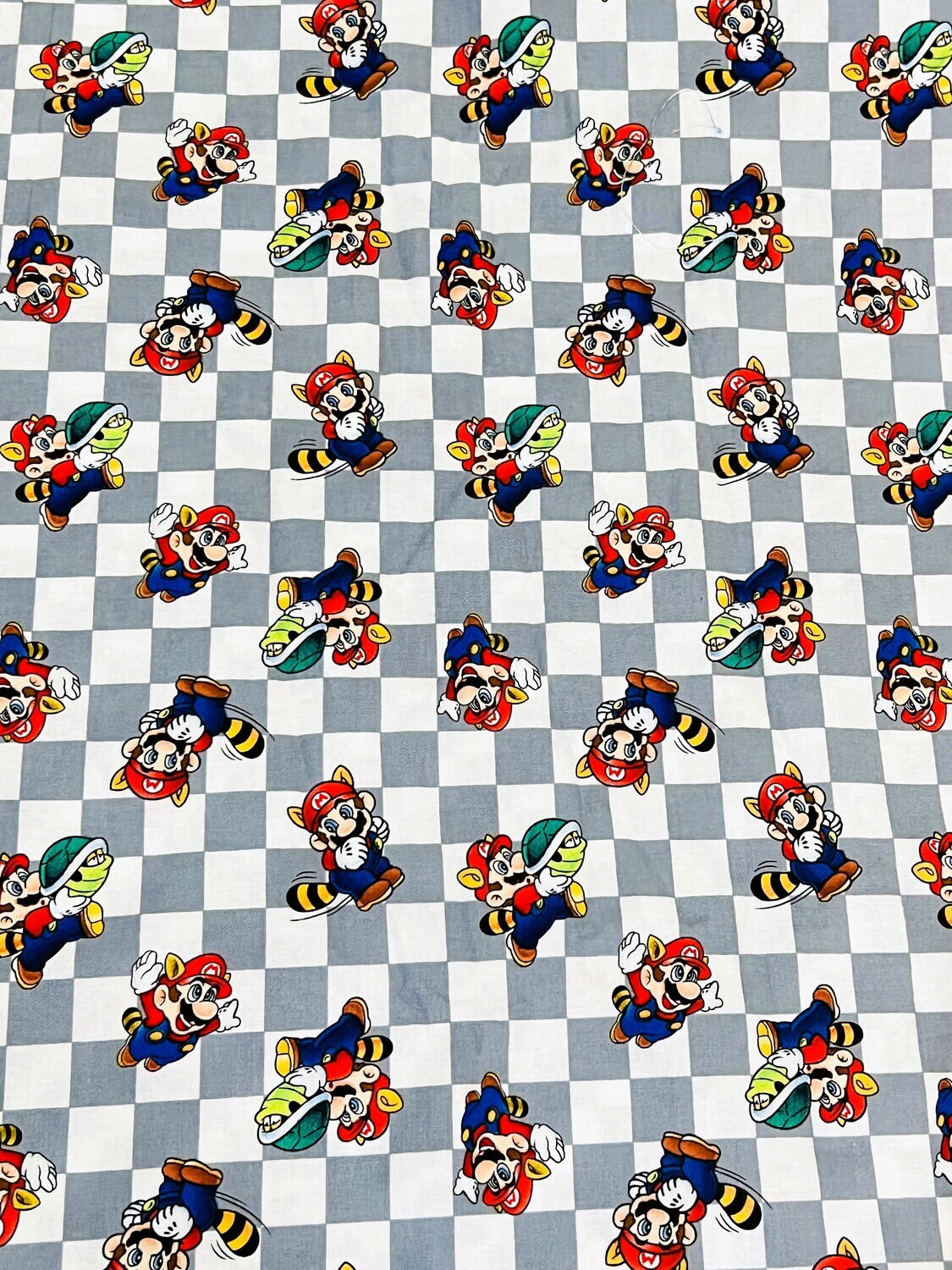 Super Mario, Checkered | Licensed Quilting Cotton | 112cm wide