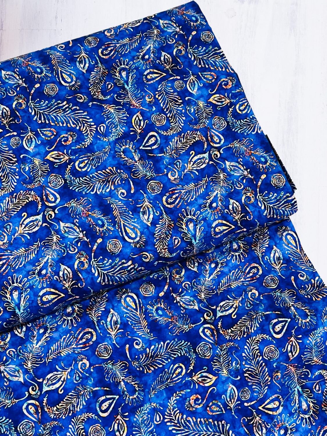 Blue Feather | Quilting Cotton | 112cm wide