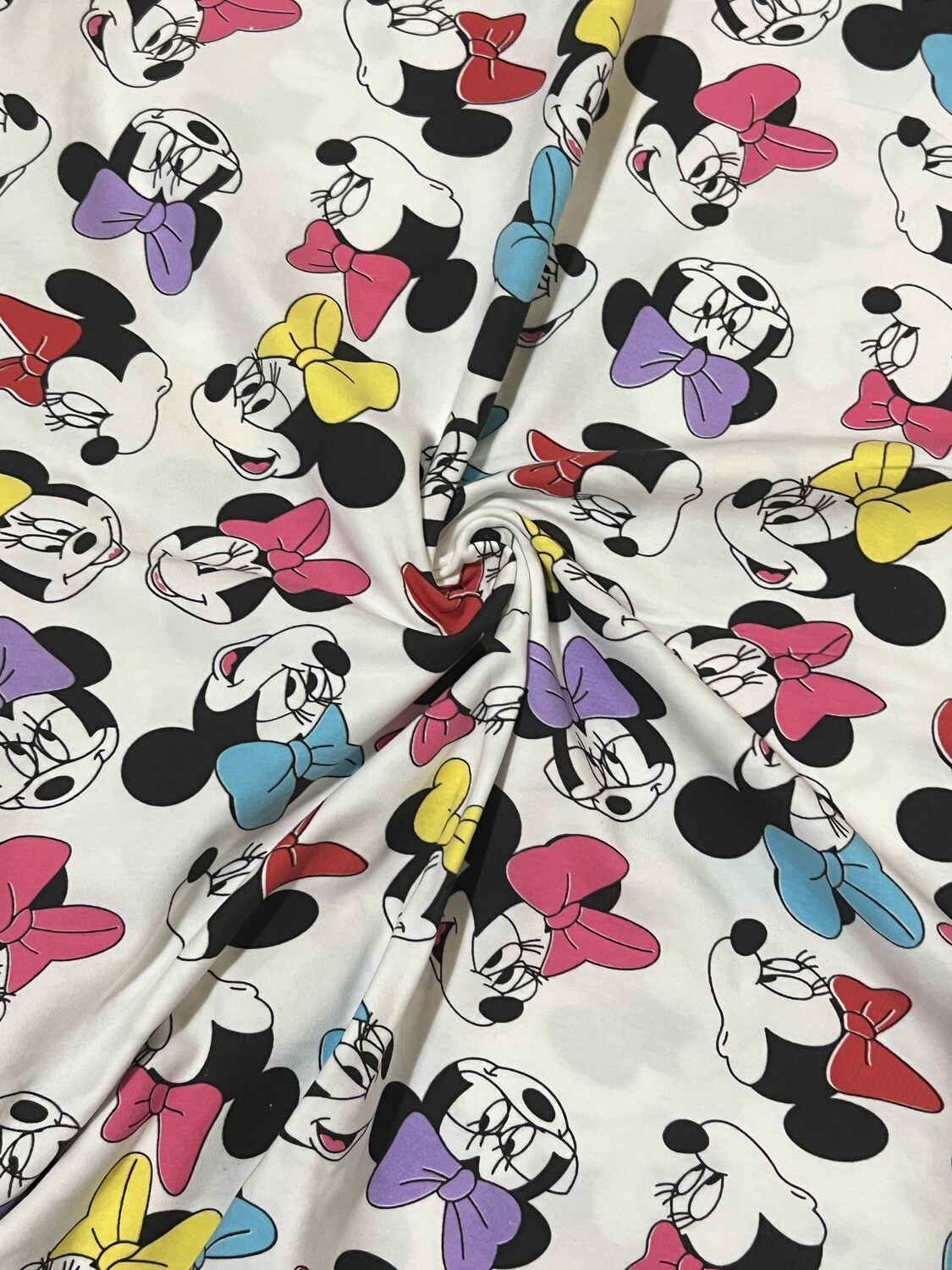 Minnie Toss | Licensed Cotton Lycra, 180gsm | 160cm Wide - 1.1m Piece