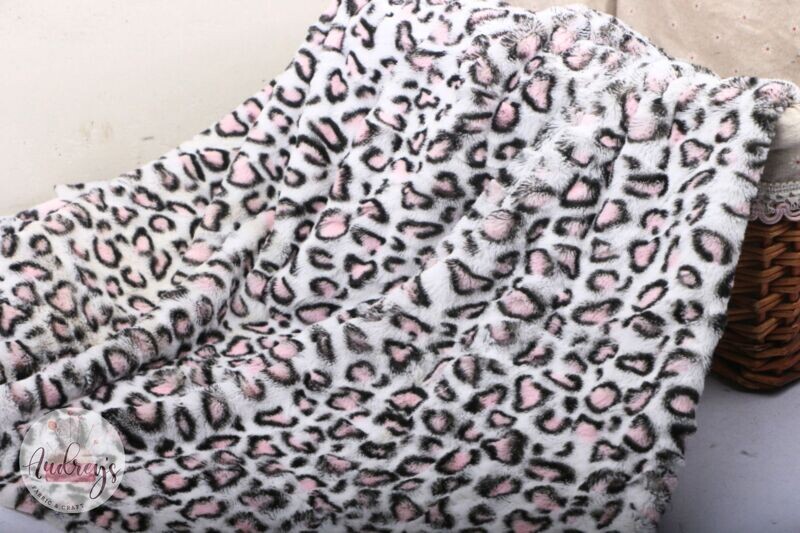 Pink &amp; White Leopard | Luxury Faux Fur | 170cm Wide