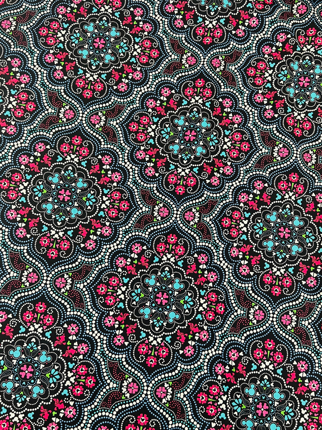 Mickey Medallion | Licensed Vera Bradley Quilting Cotton | 145cm wide