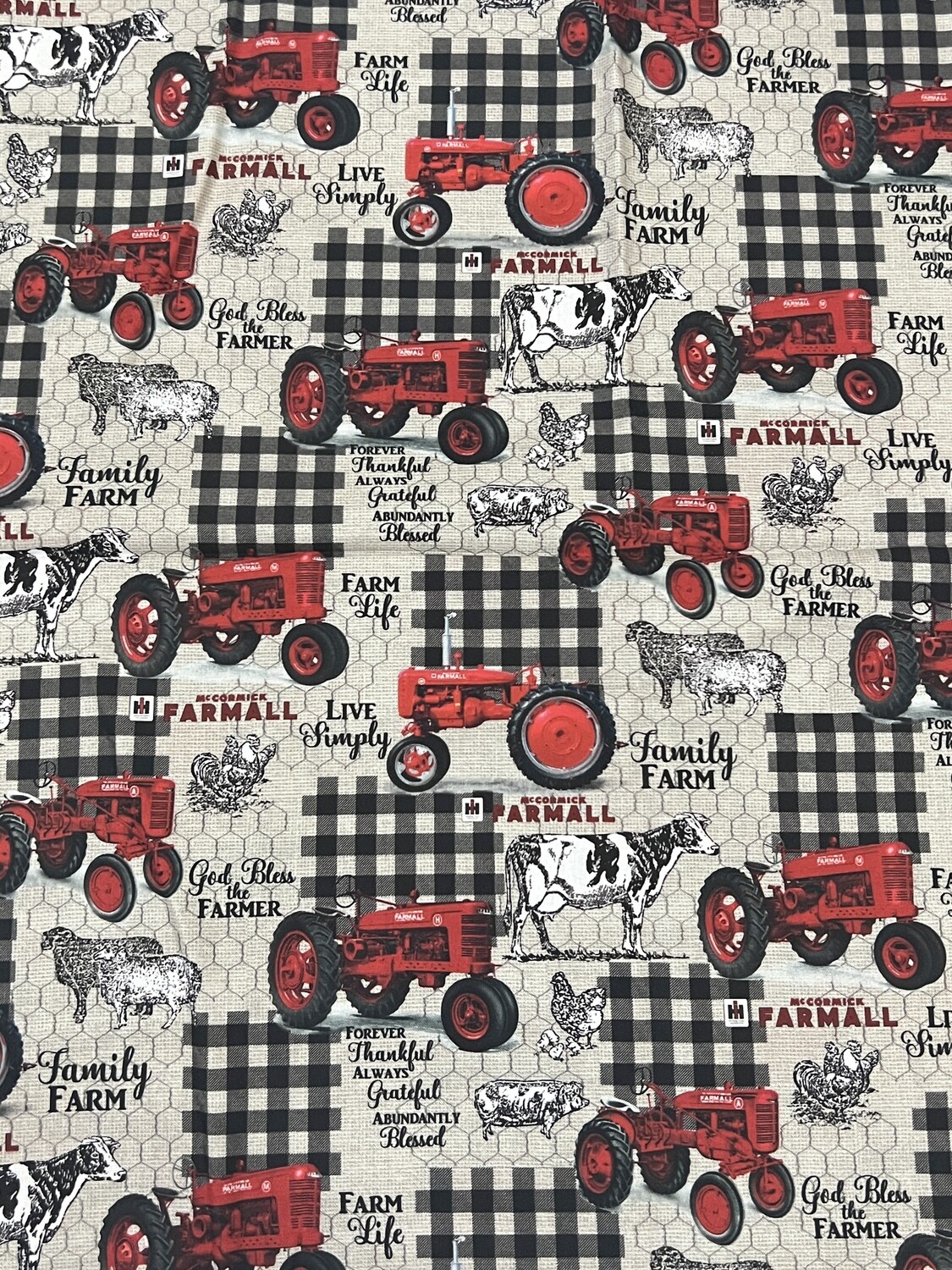 Red Tractor | Quilting Cotton | 112cm wide