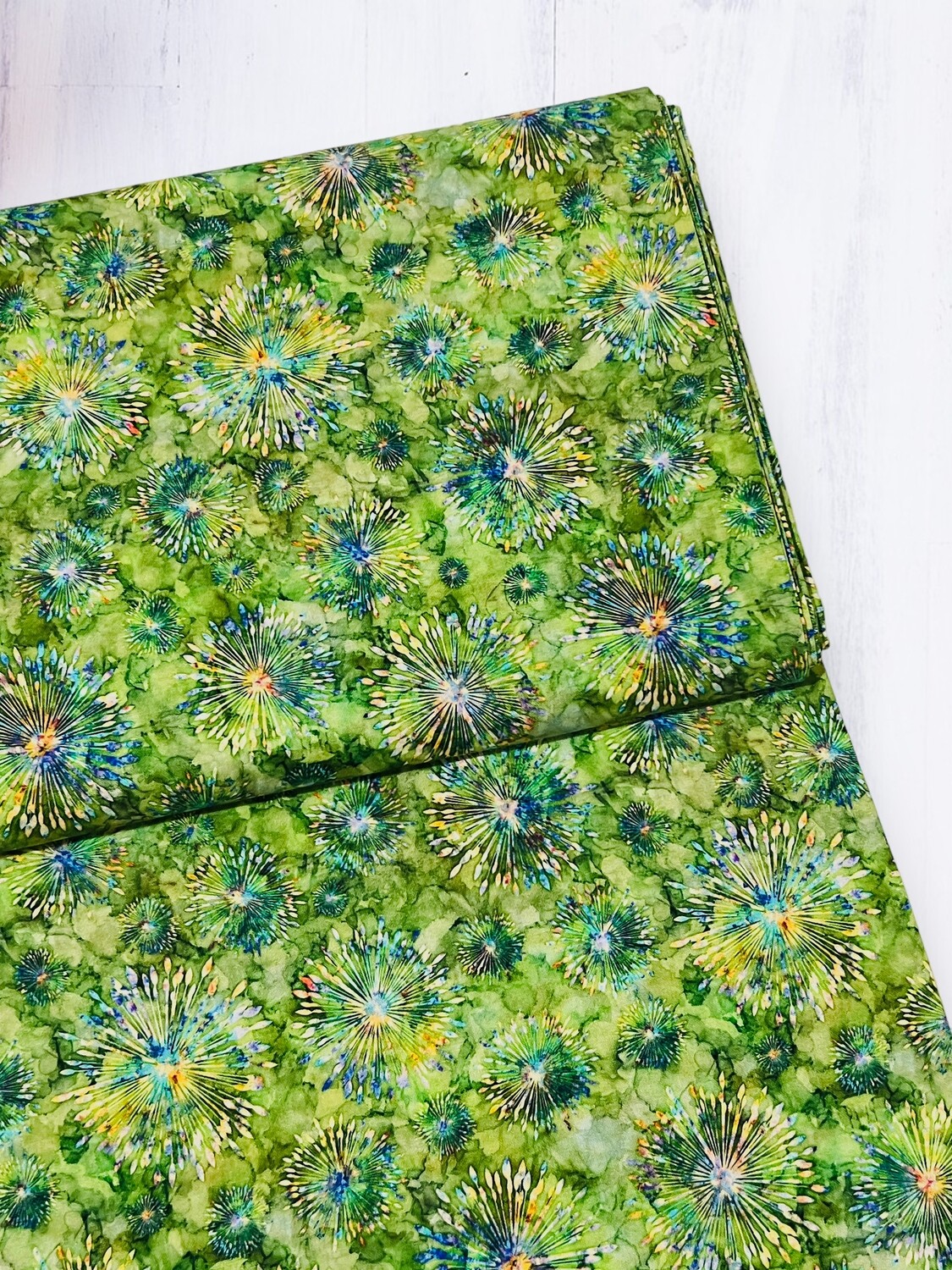 Fireworks, Green | Quilting Cotton | 112cm wide