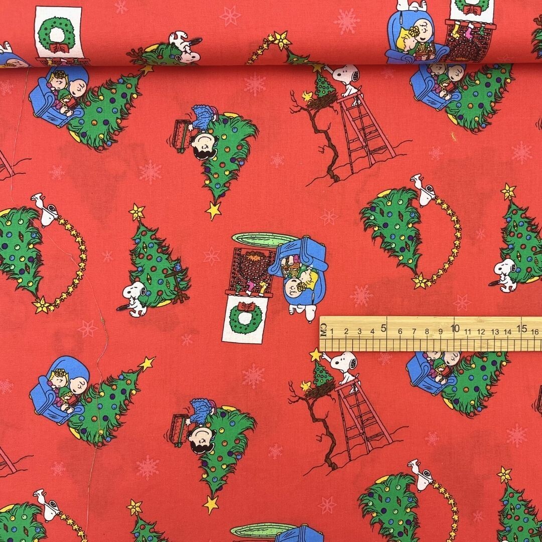 Snoopy &amp; Charlie&#39;s Christmas | Licensed Quilting Cotton | 112cm Wide