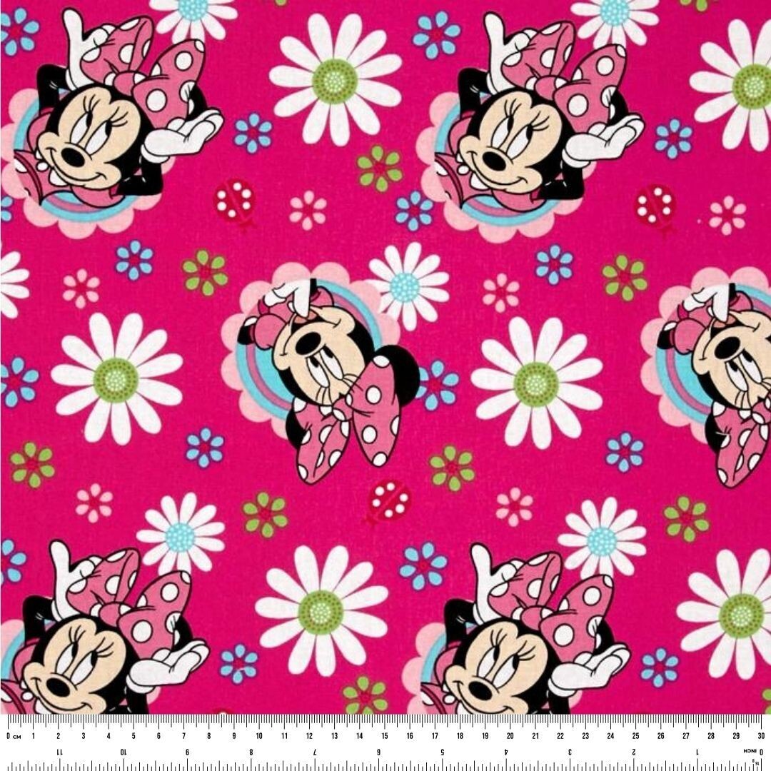 Minnie Daisy | Licensed Quilting Cotton | 112cm wide - 0.35m Piece