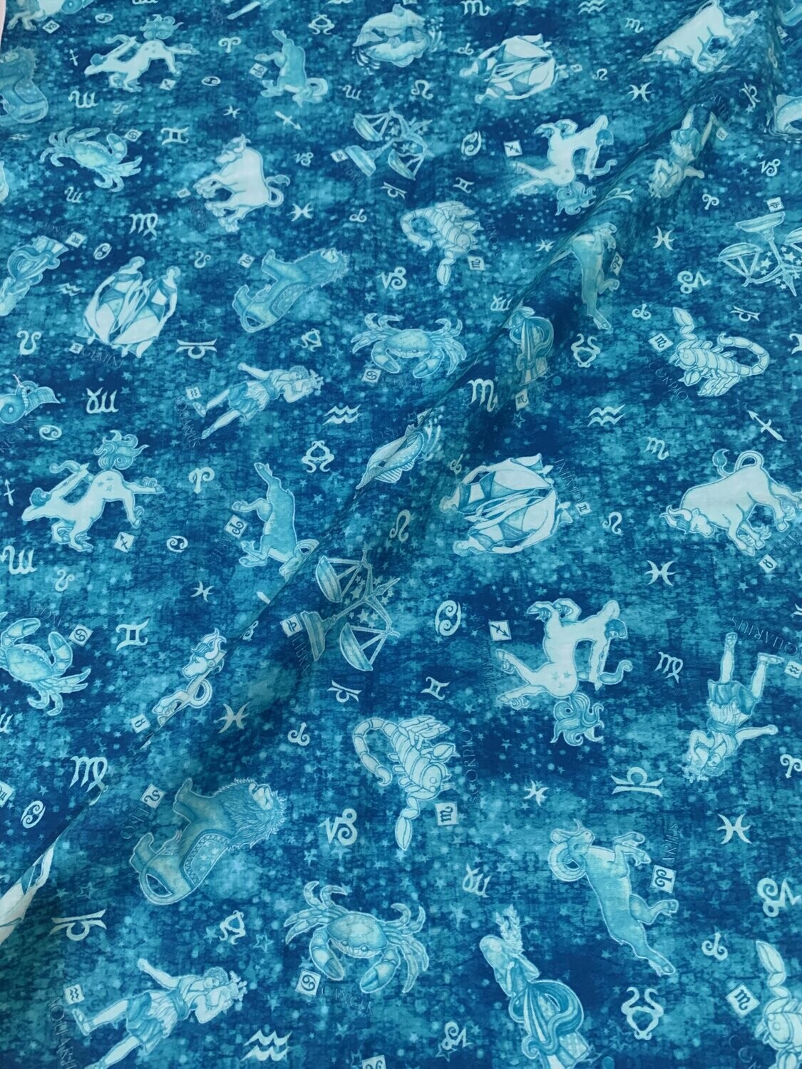 Zodiac Dreams | Quilting Cotton | 112cm wide